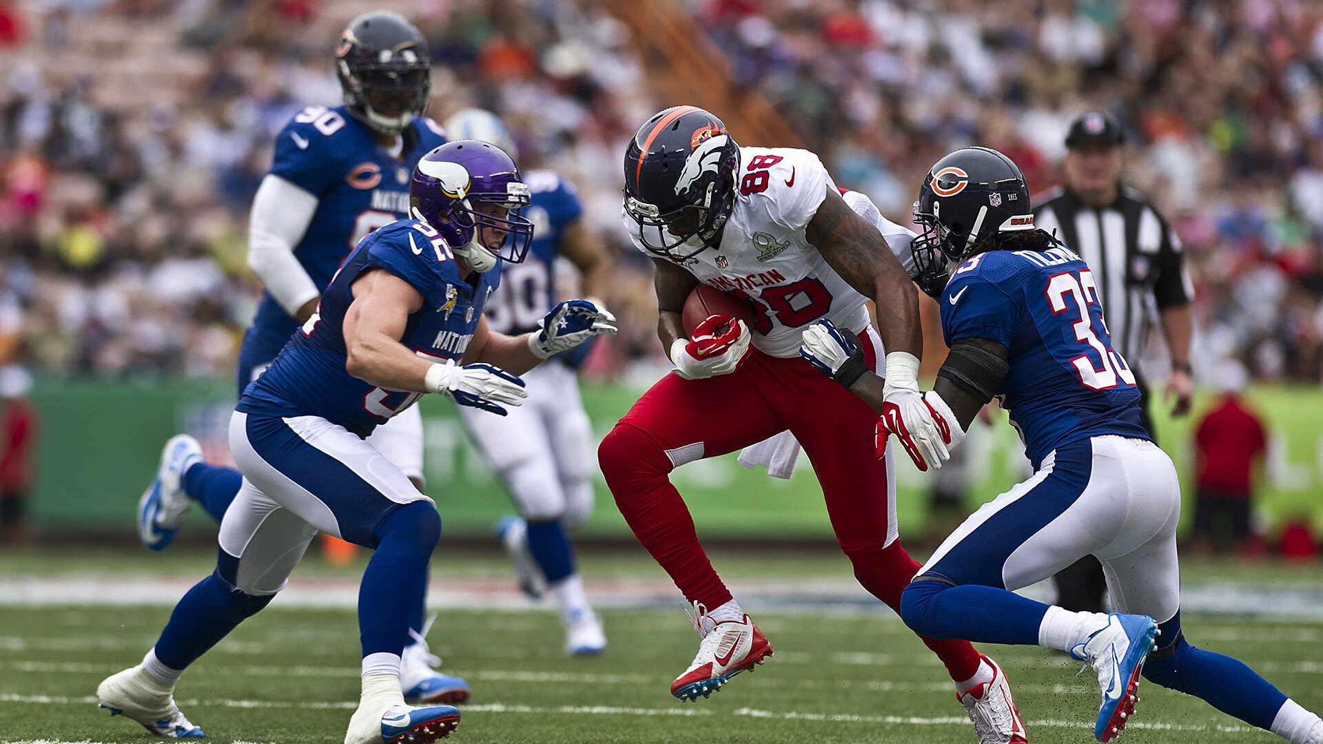 “爆发式全场攻势，比分不断刷新纪录，比赛精彩绝伦”，爆发力爆棚